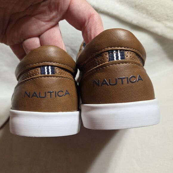 Nautica Berrian Youth Boys Brown Sneakers US 5 UK 4 EU 37 Man Made Materials - Picture 9 of 9